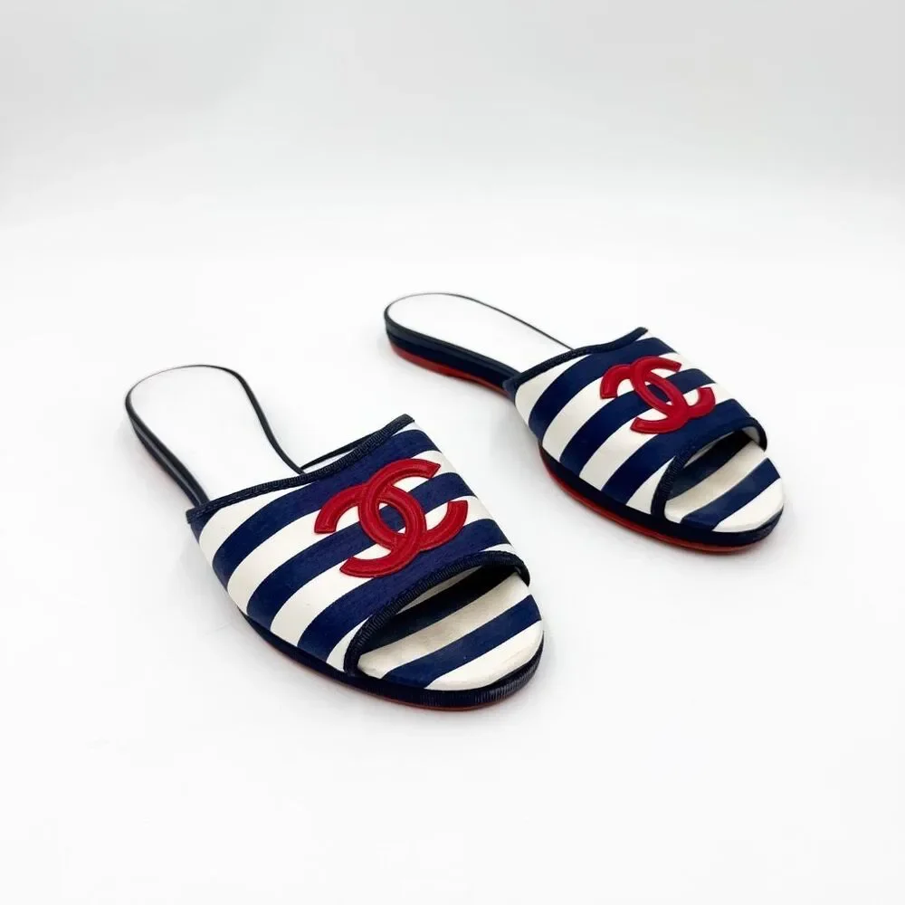 Chanel CC Logo Navy White Stripe Sandals Flats EU 9 US 8-8.5